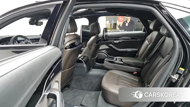 Audi A8 (D5) 2021 Черный из Кореи, фото 2