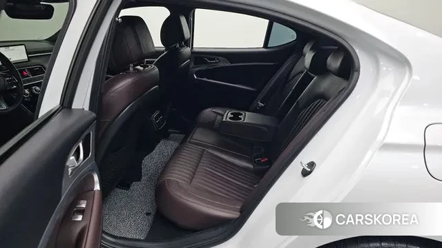 Genesis The New G70 2021 Белый из Кореи, фото 2