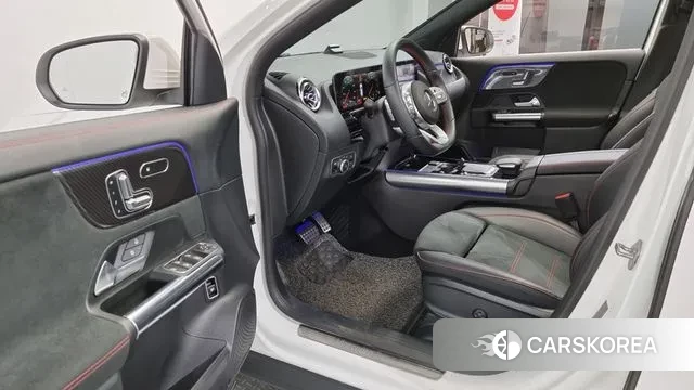 Mercedes-Benz GLA - Class H247 2020 Белый из Кореи, фото 2