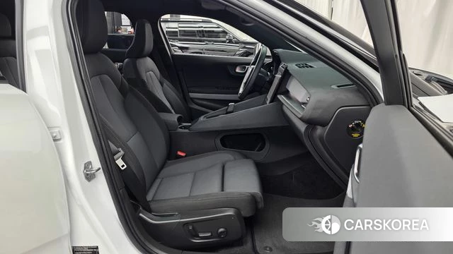 Polestar Polestar 2 2022 Белый из Кореи, фото 2