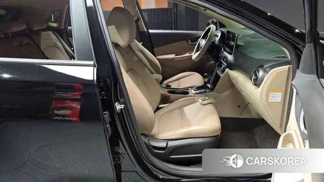 Hyundai Kona Hybrid 2019 Черный из Кореи, фото 2