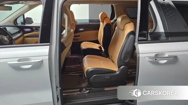 Kia Carnival 4th generation 2020 Белый из Кореи, фото 2