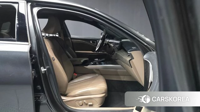 Kia K8 2022 Серый из Кореи, фото 2