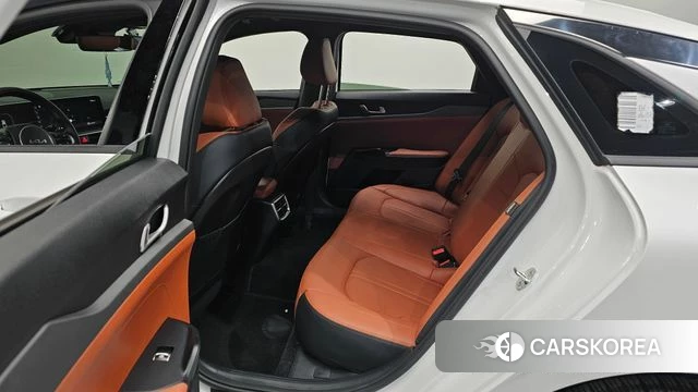 Kia The New K5 3rd generation 2024 Белый из Кореи, фото 2