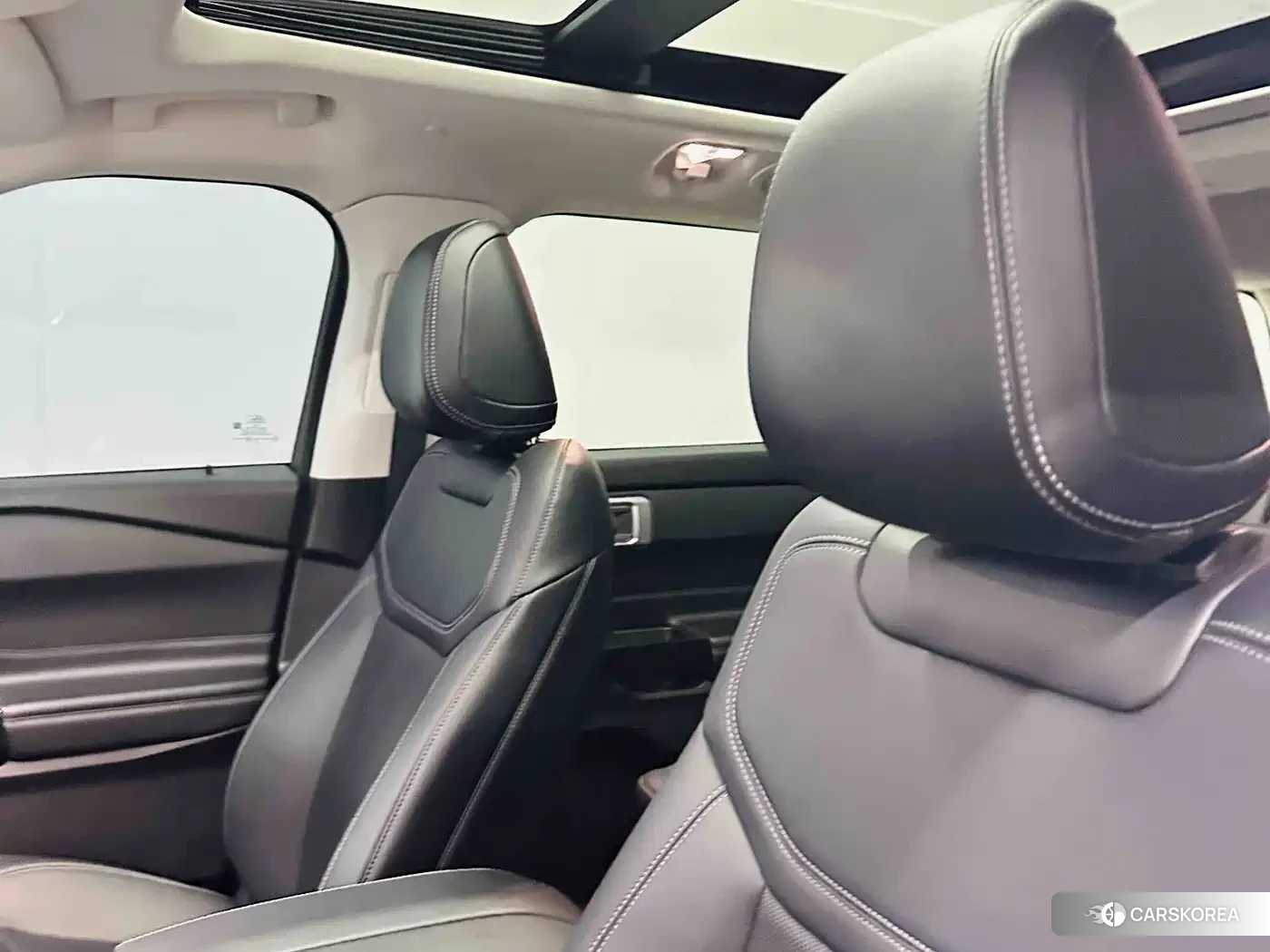 Ford Explorer 2025 Белый из Китая, фото 2