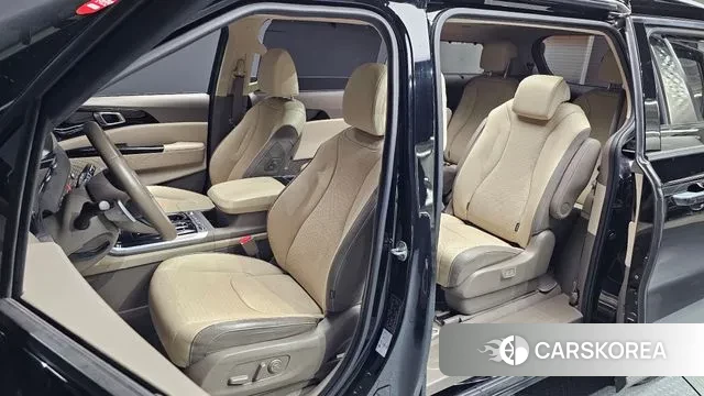 Kia Carnival 4th generation 2022 Черный из Кореи, фото 2