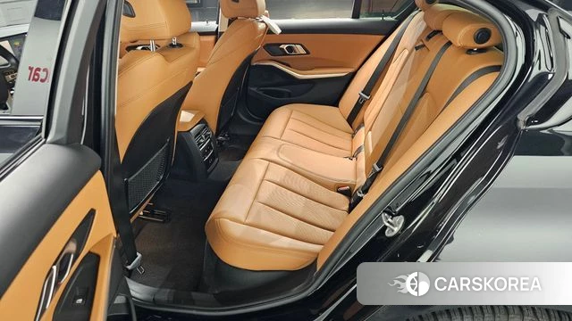 BMW 3 Series (G20) 2023 Черный из Кореи, фото 2