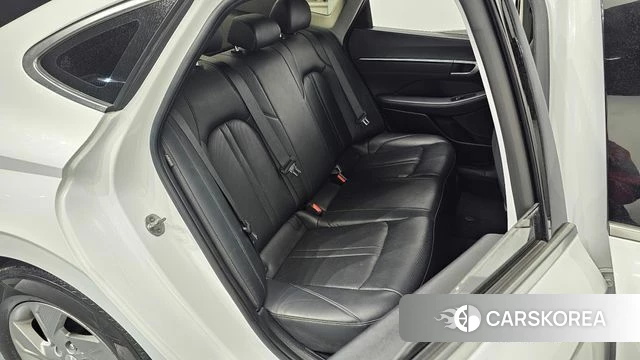 Hyundai Sonata D Edge (DN8) 2023 Белый из Кореи, фото 2
