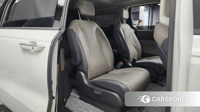 Kia The New Carnival 4th Generation 2024 Белый из Кореи, фото 2