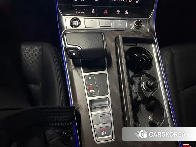 Audi A6 (C8) 2022 Белый из Кореи, фото 2