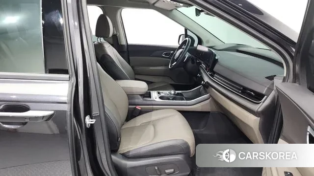 Kia The New Carnival 4th Generation 2024 Серый из Кореи, фото 2