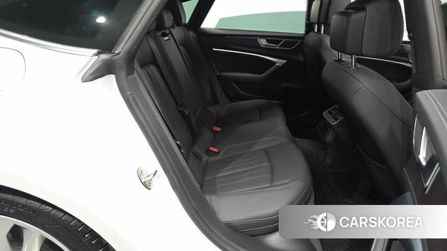 Audi A7 (4K) 2022 Белый из Кореи, фото 2