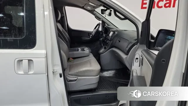 Hyundai The New Grand Starex 2019 Белый из Кореи, фото 2