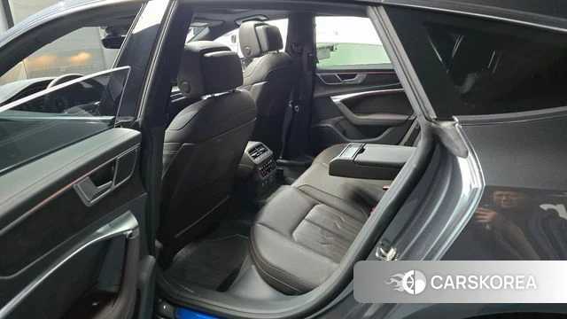 Audi A7 (4K) 2020 Серый из Кореи, фото 2