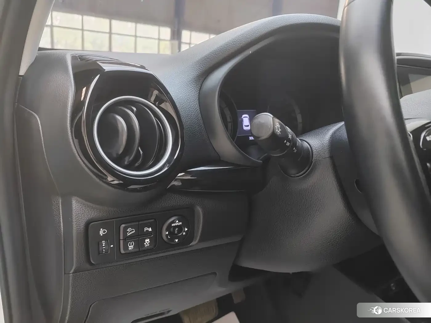 Kia KX1 2022 Белый из Китая, фото 2