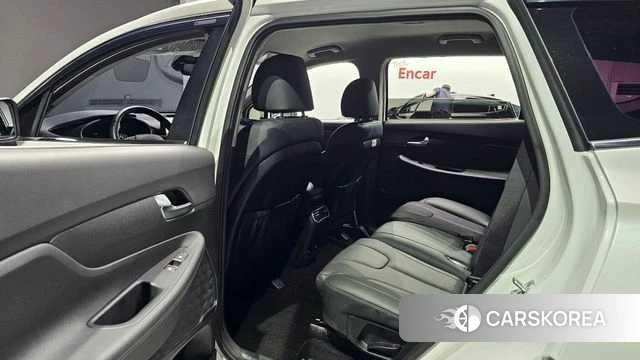 Hyundai The New Santa Fe 2022 Белый из Кореи, фото 2