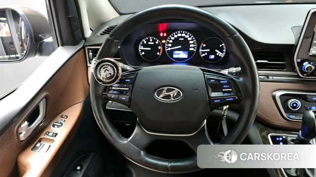 Hyundai The New Grand Starex 2018 Черный из Кореи, фото 2