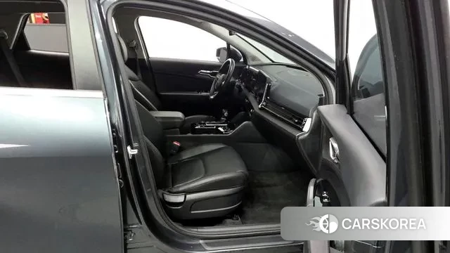 Kia Sportage 5th Generation 2024 Серый из Кореи, фото 2