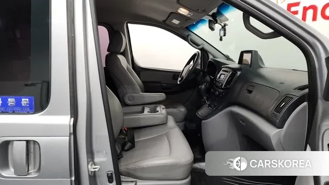 Hyundai The New Grand Starex 2018 Серебряный из Кореи, фото 2