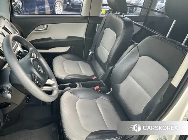 Kia The New Kia Ray 2021 Белый из Кореи, фото 2