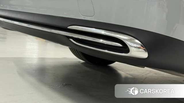 Mercedes-Benz E-Class W214 2025 Серый из Кореи, фото 2