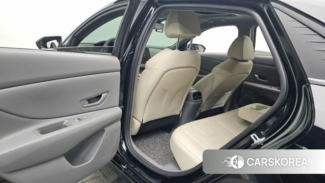 Hyundai Avante Hybrid (CN7) id 4343820 из Кореи 2