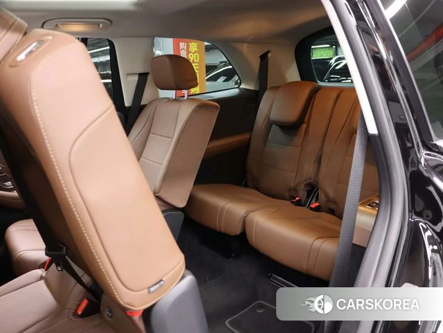 Mercedes-Benz GLS 2026 Черный из Китая, фото 2