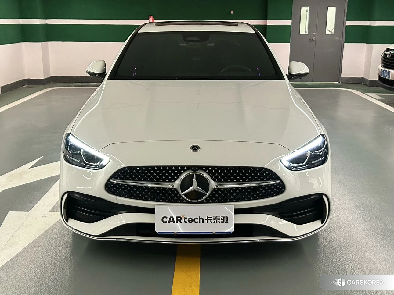 Mercedes-Benz Class C 2022 Белый из Китая, фото 2
