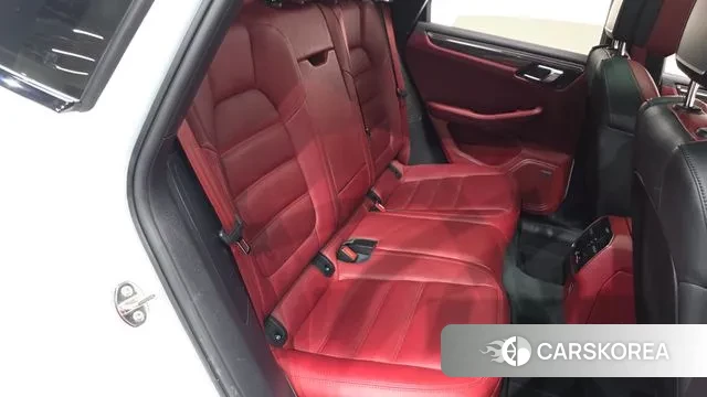 Porsche Macan 2023 Белый из Кореи, фото 2