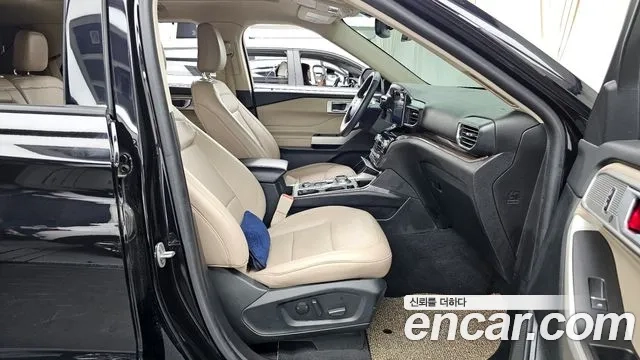 Ford Explorer 6th Generation 2022 Черный из Кореи, фото 2