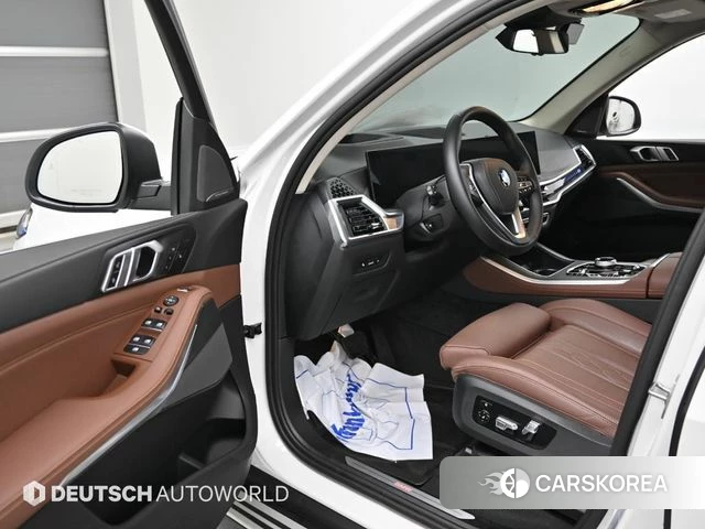 BMW X5 (G05) 2024 Белый из Кореи, фото 2