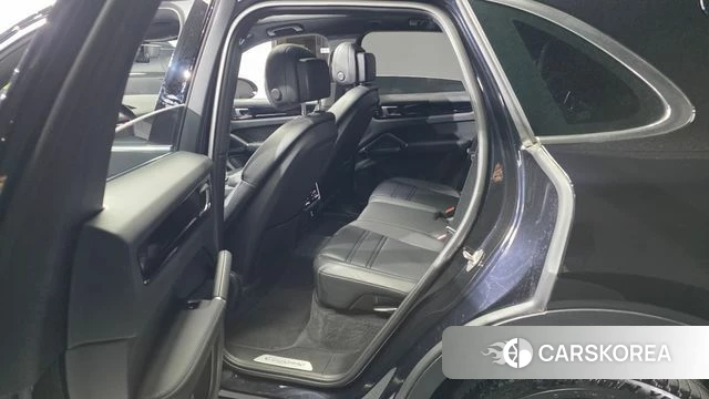 Porsche Cayenne (PO536) 2021 Черный из Кореи, фото 2