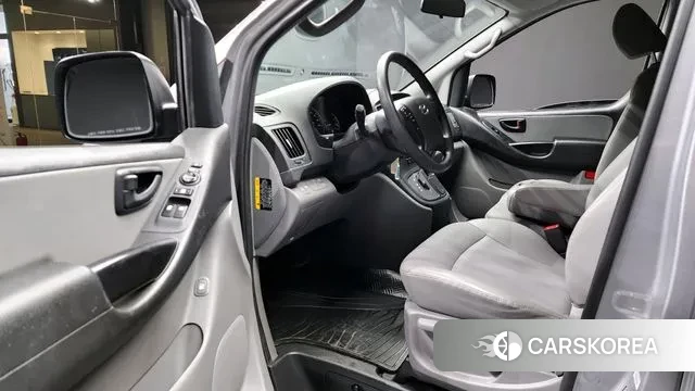 Hyundai The New Grand Starex 2019 Серебряный из Кореи, фото 2