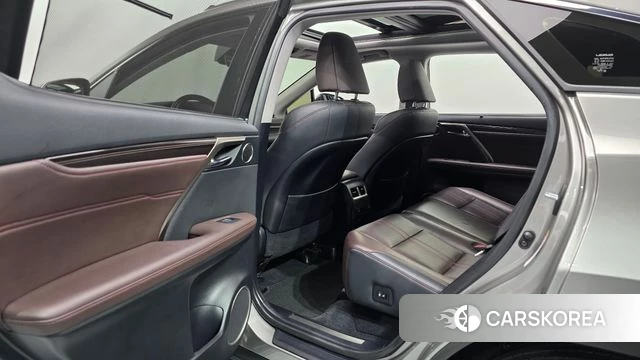 Lexus RX450h 4th generation 2018 Серебристо-серый из Кореи, фото 2