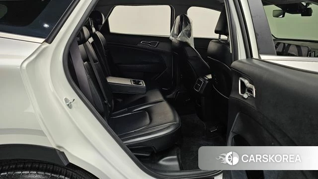 Kia Sportage 5th Generation 2022 Белый из Кореи, фото 2