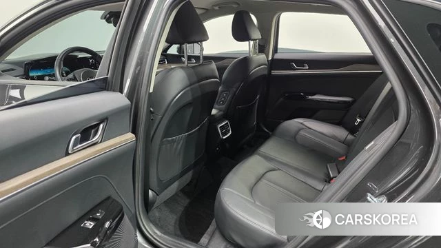 Kia K5 3rd generation 2021 Серый из Кореи, фото 2