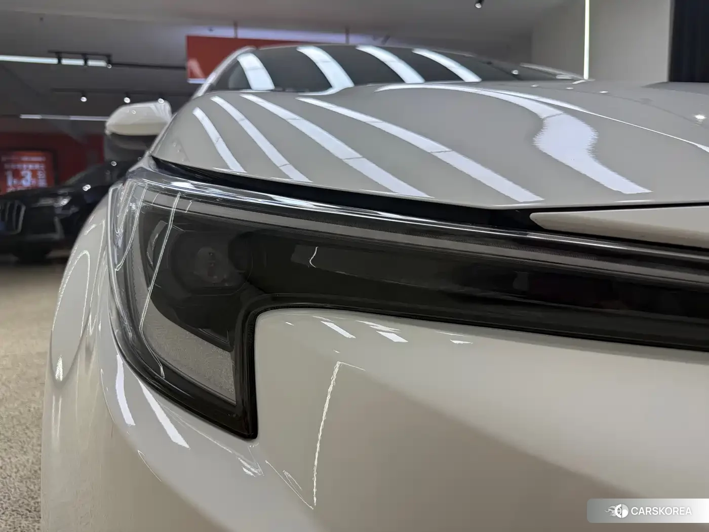 Toyota Levin 2023 Белый из Китая, фото 3
