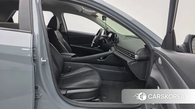 Hyundai Avante Hybrid (CN7) 2021 Серый из Кореи, фото 2