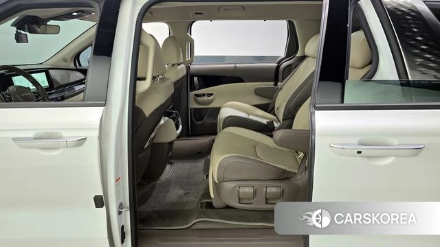 Kia Carnival 4th generation 2022 Белый из Кореи, фото 2