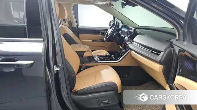 Kia Carnival 4th generation 2023 Черный из Кореи, фото 2