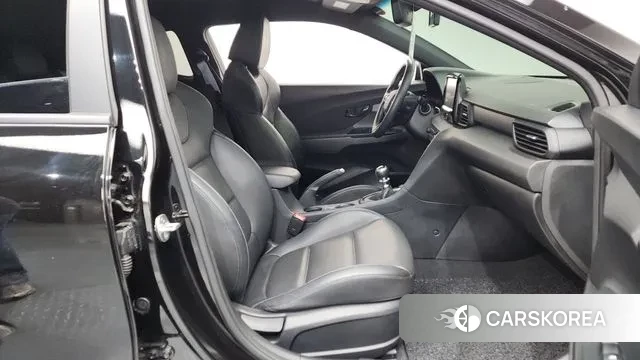 Hyundai Veloster (JS) 2019 Черный из Кореи, фото 2