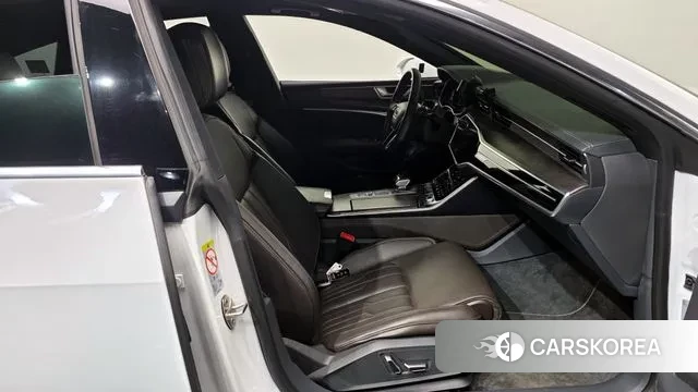 Audi A7 (4K) 2020 Белый из Кореи, фото 2