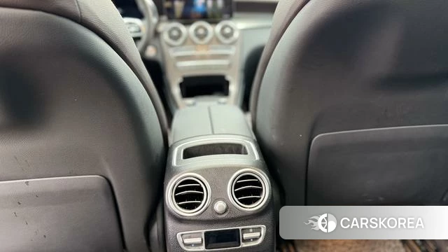 Mercedes-Benz GLC 2021 Черный из Китая, фото 2