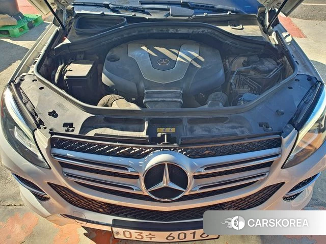 Mercedes-Benz GLE - Class W166 2018 Белый из Кореи, фото 2