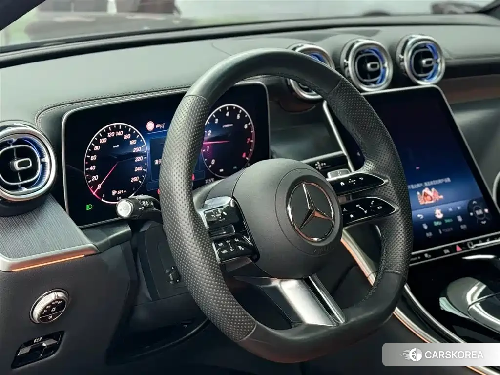Mercedes-Benz GLC 2024 Silver/gray из Китая, фото 2
