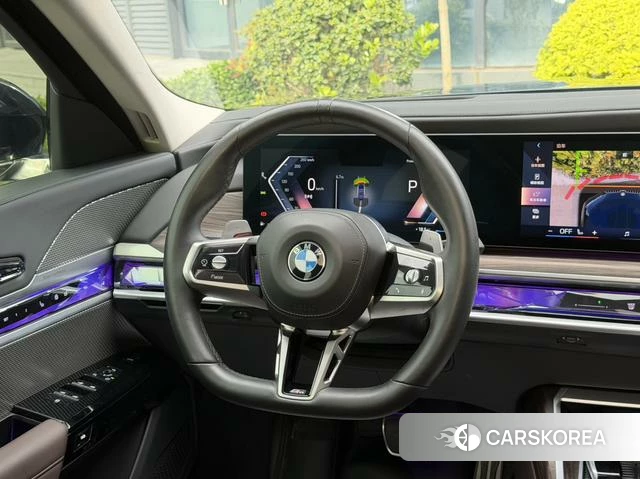 BMW 7 series 2023 Черный из Китая, фото 2