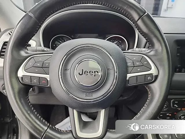 Jeep Compass 2nd Generation 2018 Черный из Кореи, фото 2