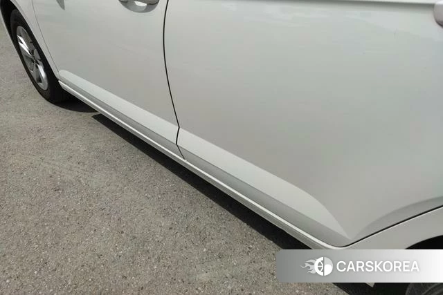 Volkswagen Polo 2022 Белый из Китая, фото 2