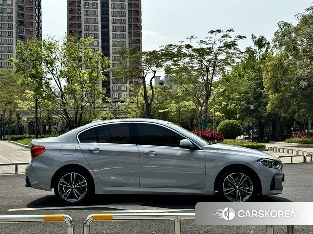 BMW 1 series 2021 Серебристо-серый из Китая, фото 2