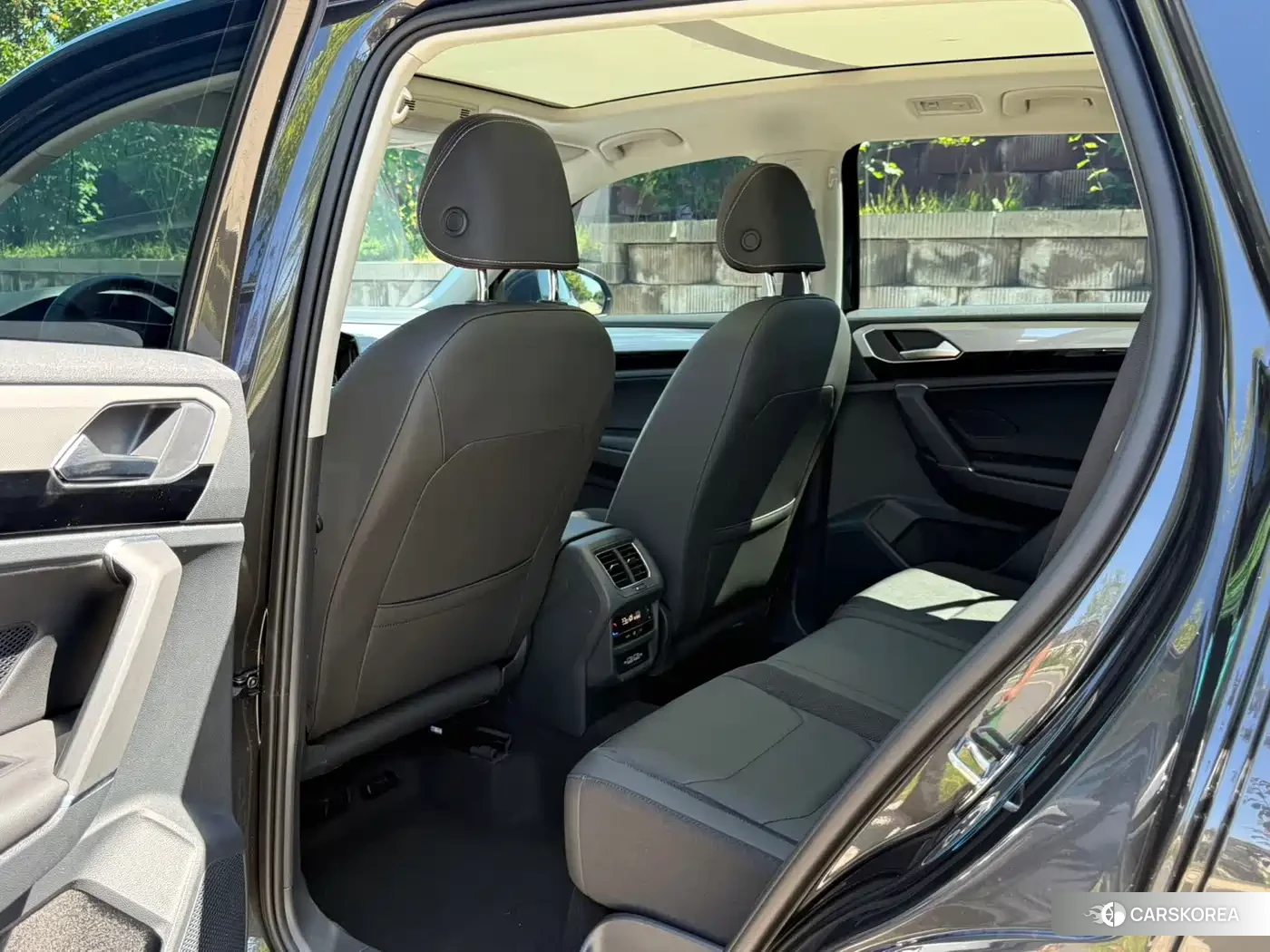 Volkswagen Tayron 2022 Черный из Китая, фото 2